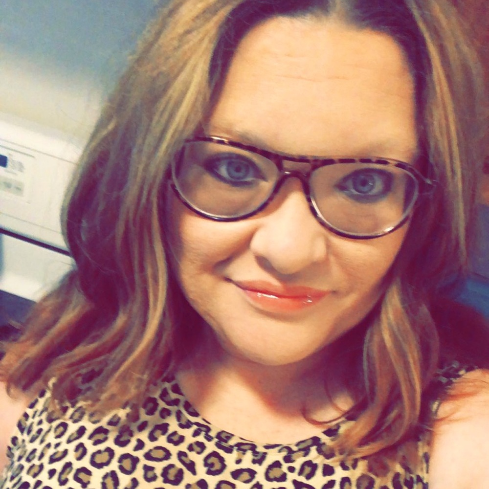 Meet your Posher, Melissa